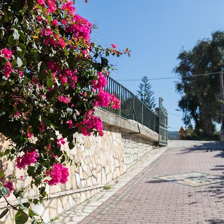 Villa Anthoussa In Palaiokastritsa Buitenkant foto