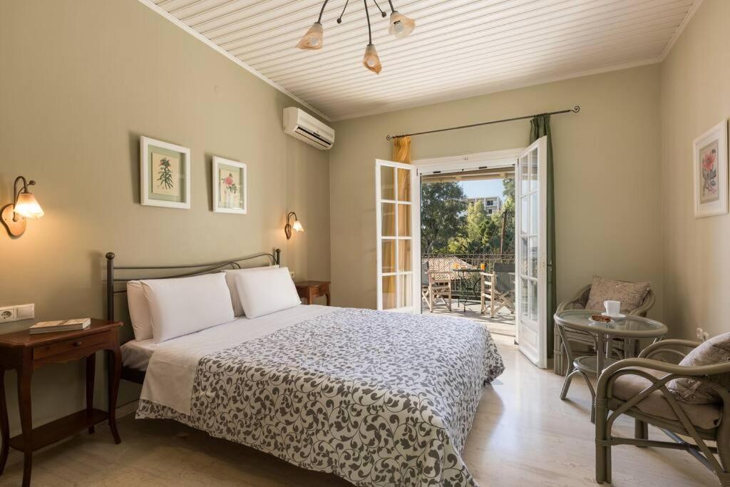 Villa Anthoussa In Palaiokastritsa Buitenkant foto
